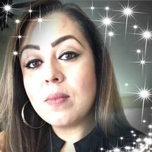 Meet your Posher, L elina